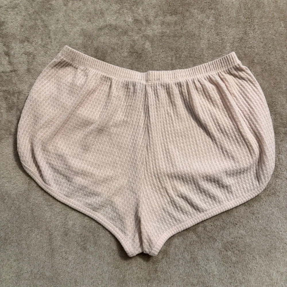 Lulus Waffle Knit Lounge Shorts Blush Pink Elastic Waist Dolphin Hem